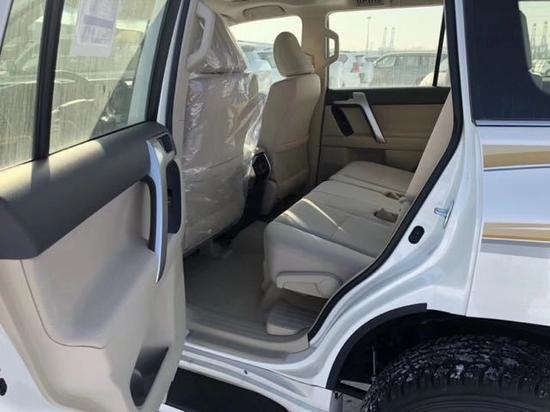 2019款丰田霸道2700 普拉多详细解读性能