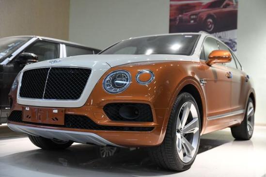 2019款宾利添越双拼外观V8汽油 4.0价格