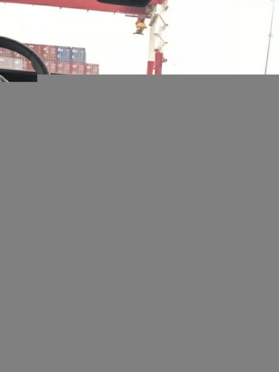 进口路虎发现五内饰改装两个航空座椅多少钱