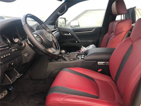 2019款雷克萨斯LX570真邪的俭华 全港优惠