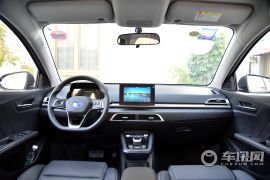 比亚迪-e3-高续航版 耀·豪华型