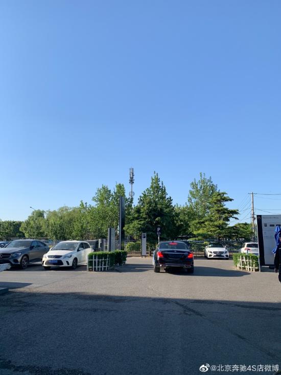 2020款进口奔跑迈巴赫S 450对赛 说的冷爱