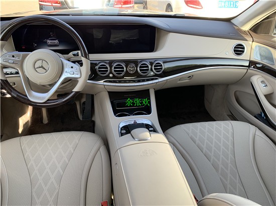 奔跑迈巴赫S560 2020款现车黑中米内现车售价多少钱?