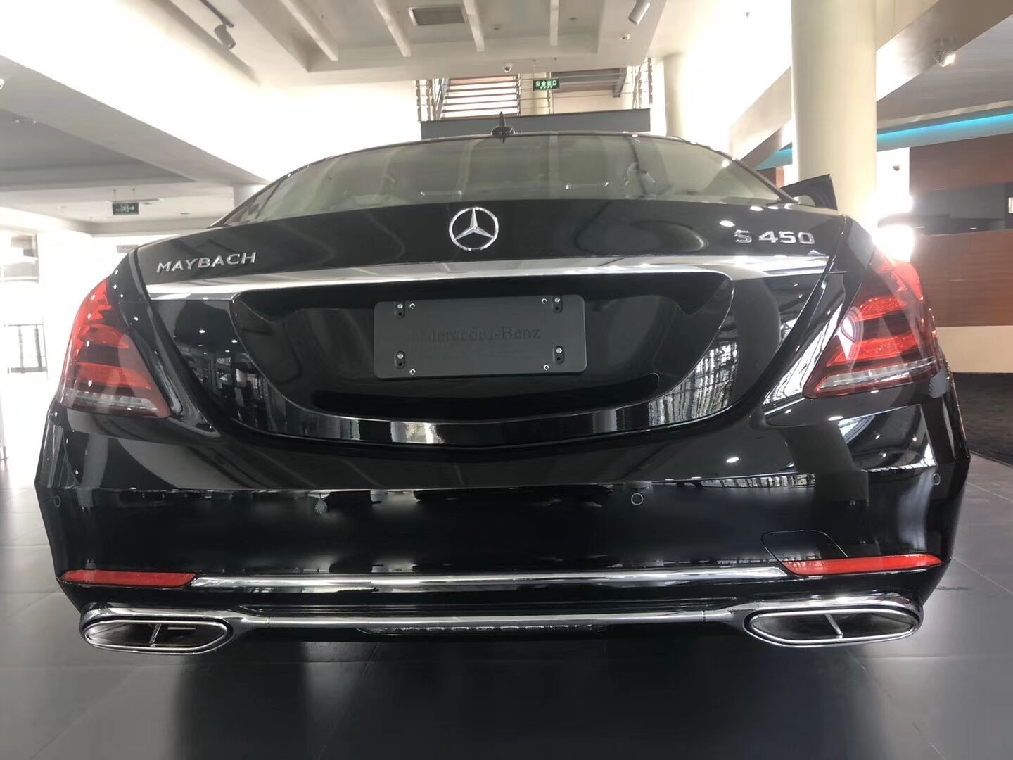 20款奔驰迈巴赫S级报价奔驰迈巴赫S450图片