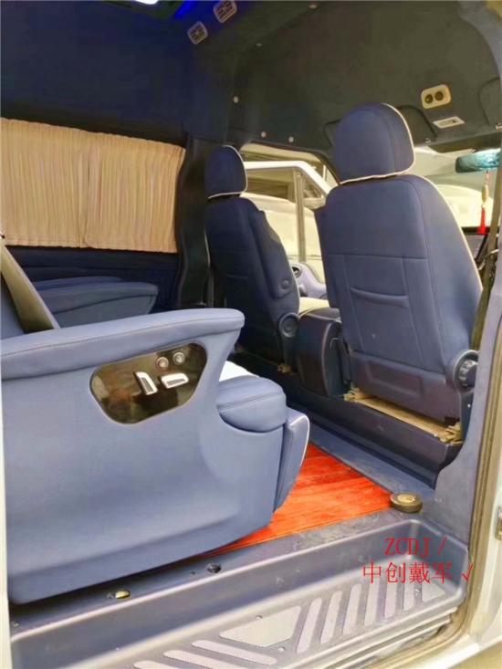 大通V80改装内饰真实报价-改航空座椅多少