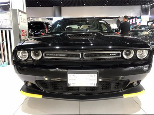 道奇挑战者 炫酷地狱猫降价酬宾 任你纵横