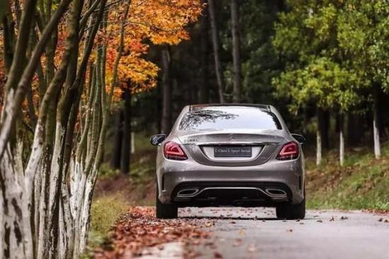 2020款北京奔驰C200L    C260L运动版轿车