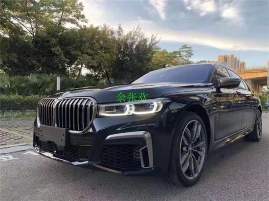2019款宝马M760Li xDrive V12 运动套装