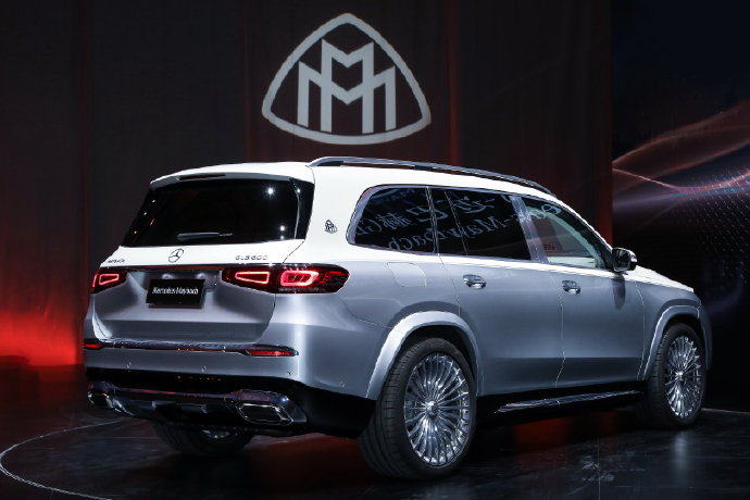 新生代车型 2020款奔驰迈巴赫GLS600   