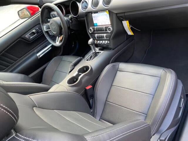 19款加拿大版福特野马P版赛道红/黑出售