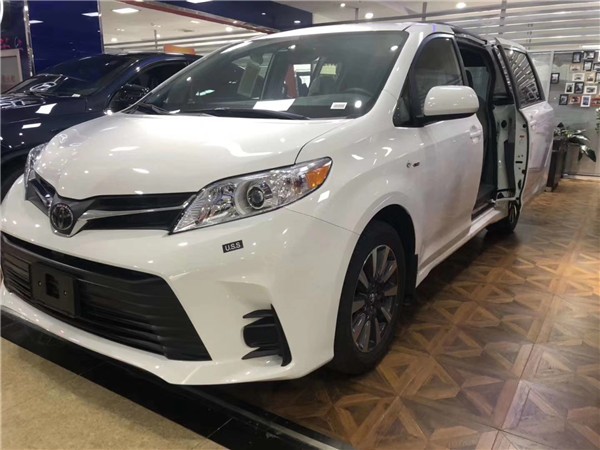 2020款加版塞纳LTD 性价比最高的MPV 最新