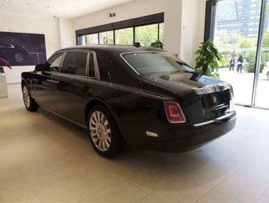 dealer_default_a8238a29707b4f839ba2c9419f8d90ae.png
