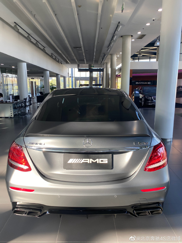 你心动了吗？2020款奔驰E63 S AMG四驱 