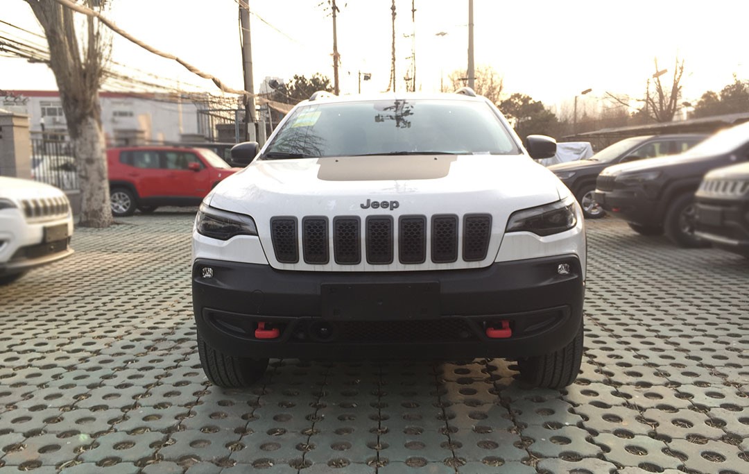 二十万左右四驱SUV 首选jeep自由光！  