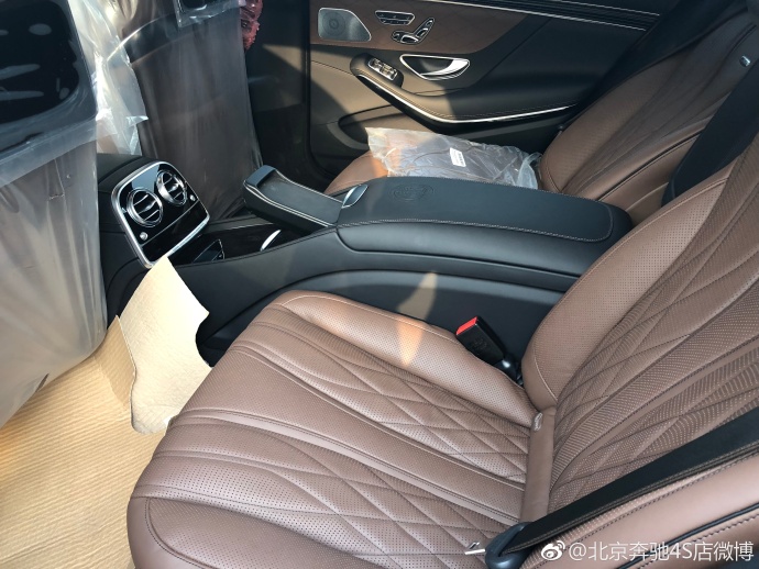 2020款奔驰S65 S63AMG 引领未来科技   