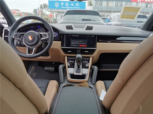 20款保时捷卡宴3.0T港口现车报价优惠中