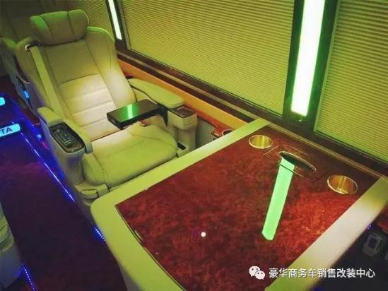 丰田考斯特7座房车价格 9座卫生间报价