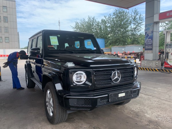 2020款奔驰g350D内饰改款科技感十足   