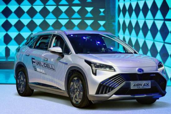 8分钟充80%！自主研发石墨烯电池亮相！还有尾水能喝的氢燃料SUV