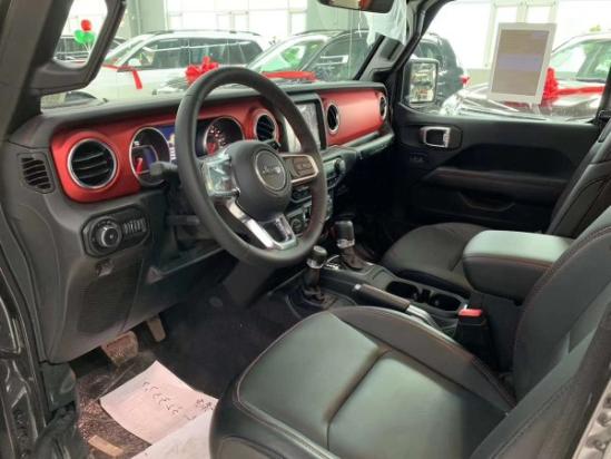 20款吉普牧马人罗宾汉裸价50W全国可办分期