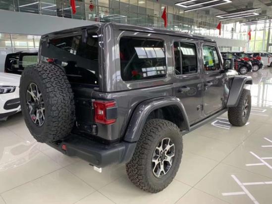 20款吉普牧马人罗宾汉裸价50W全国可办分期