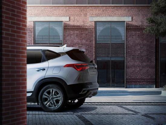 7月破2万大关，并连续四个月保持稳定增长，起亚汽车咸鱼翻身啦