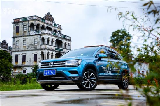                广东最美旅游公路·碉楼逸风