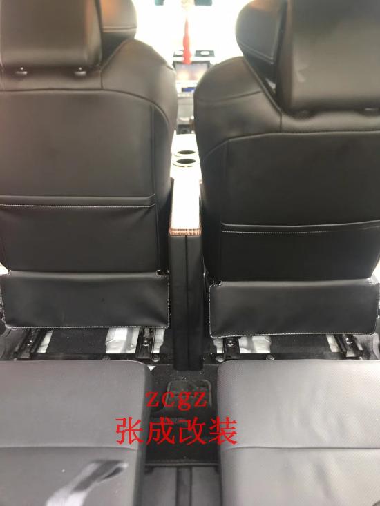 霸道改4座案例改装航空座椅效果图展示 