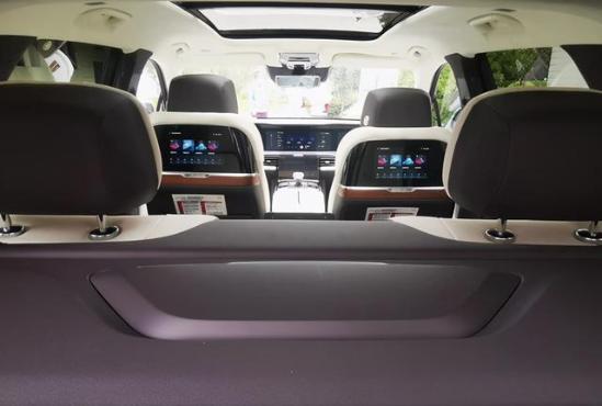 国产版库里南亮相北京车展，还未上市就收到1437份订单，真香