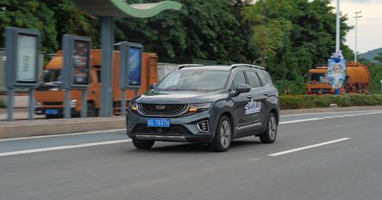 试驾吉利豪越，除了“大空间”还有什么？