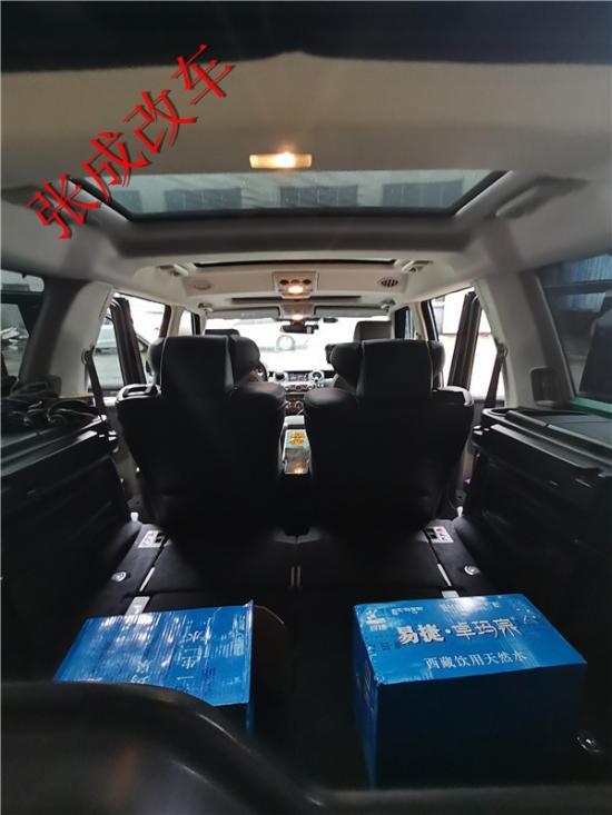 路虎发现4改装内饰完美升级航空座椅案例