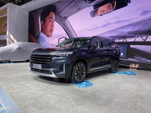 试驾星途VX：1.6T压榨197匹马力，空间还比汉兰达大