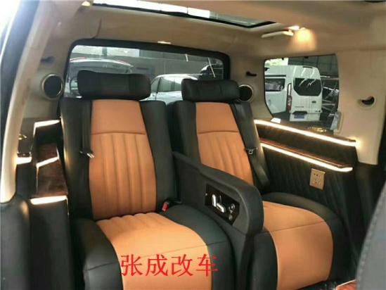 路虎发现4改装航空座椅升级商务舱效果图