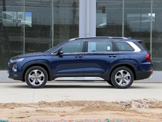 手握24万，买胜达高配还是买汉兰达低配好？