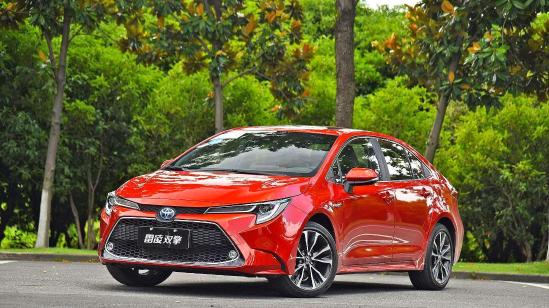 9月轿车销量排行榜公布：卡罗拉挺进前十，轩逸依旧第一