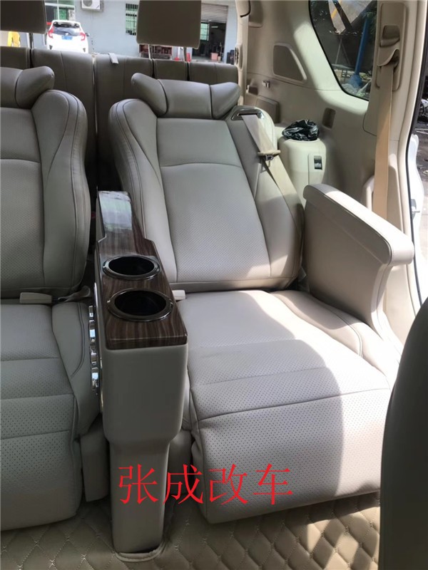 霸道改装内饰普拉多改装航空座椅多少钱