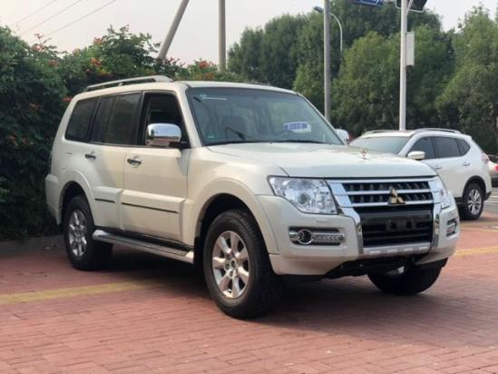 20款三菱帕杰罗V93真皮座椅配置丰富