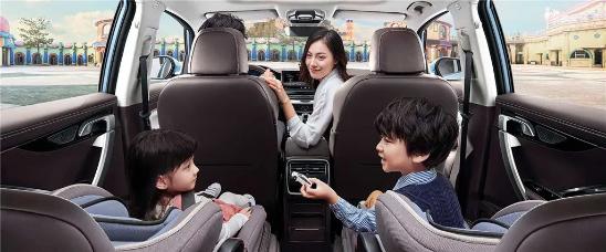 还在看朗逸、轩逸、哈弗H6？TA才是真的家用神车！