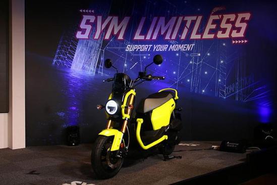 成年人绕不过一辆踏板摩托，SYM线上3D展示多款新车