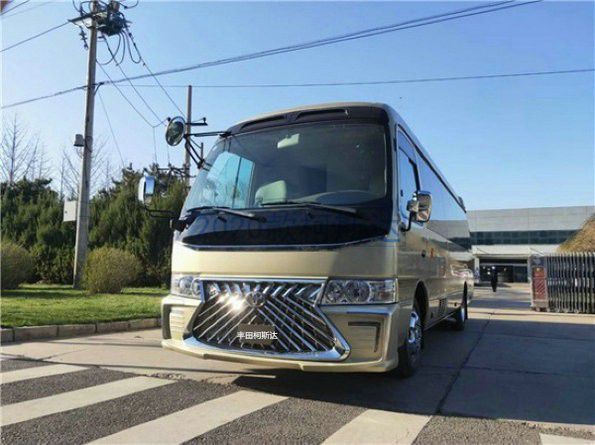 丰田考斯特12座商务车配置-考斯特改装