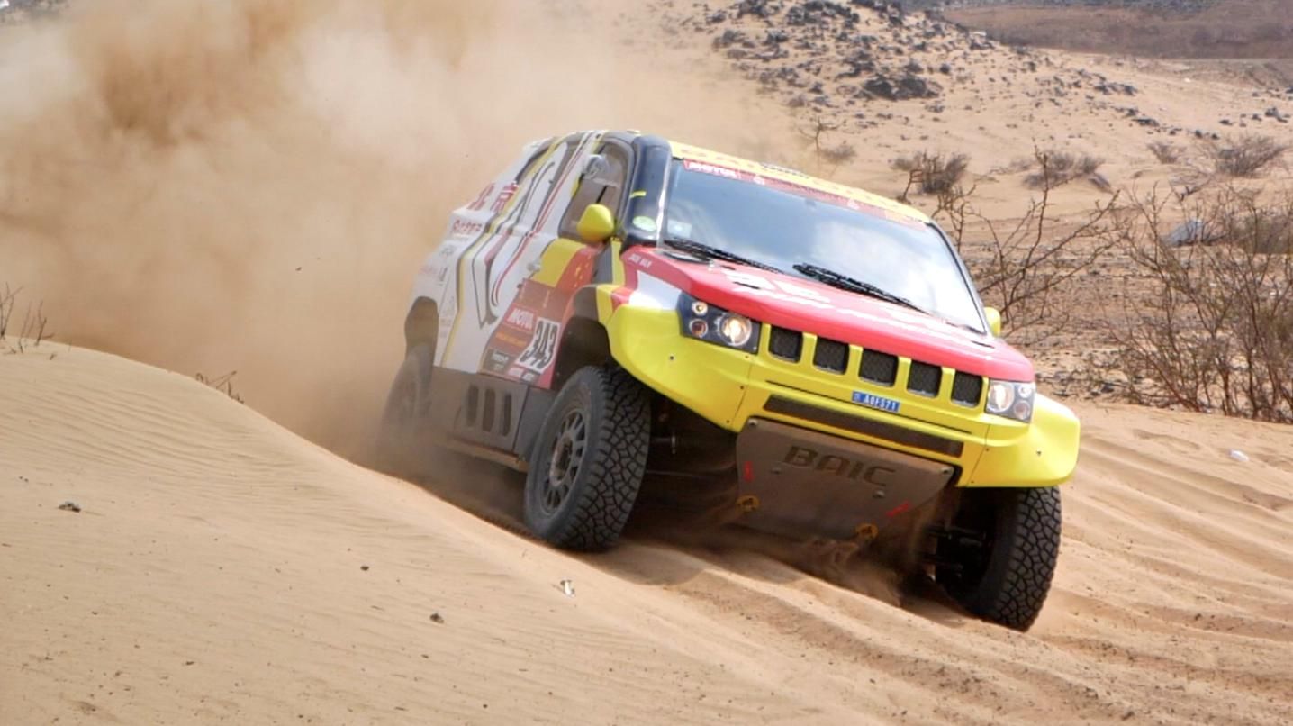 越野车的终极战场达喀尔拉力赛 BJ40够爷们