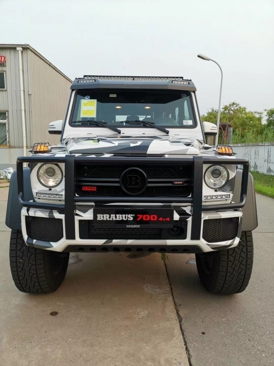 奔驰巴博斯G500 4X4拥有强度极高的越野性
