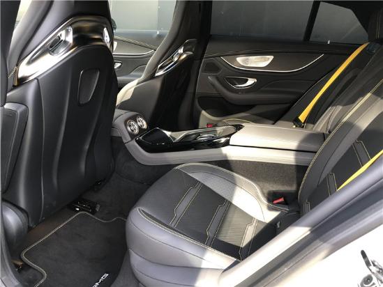 奔驰GT63s现车报价 石墨灰店内最低价格