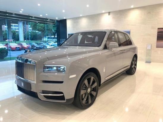 劳斯莱斯库里南SUV钻石Cullinan完美无暇