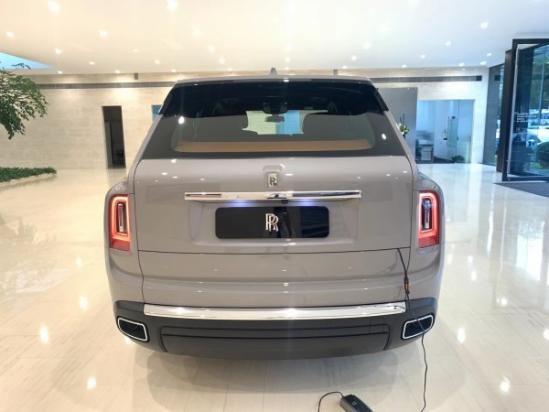 劳斯莱斯库里南SUV钻石Cullinan完美无暇