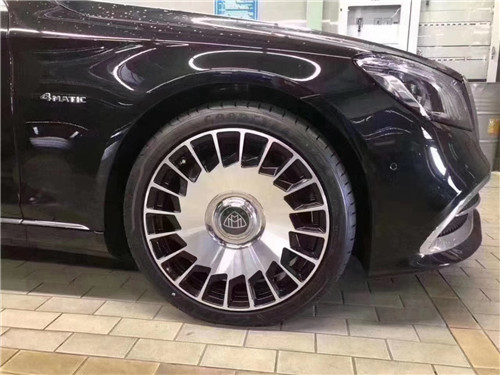 21款国六奔驰迈巴赫S680梅赛德斯实车  