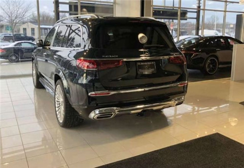 奔驰迈巴赫GLS600加长5.98米性能动力强劲