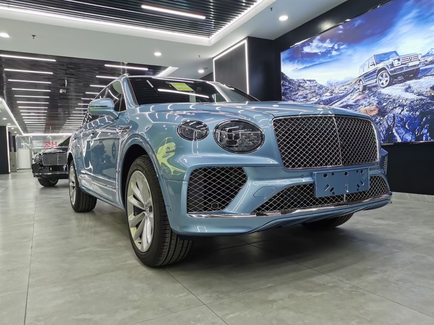 2021款宾利添越 首发限量追求非凡     