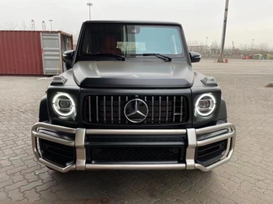 2021款奔驰G63 磨砂黑/红AMG舒适硬派SUV