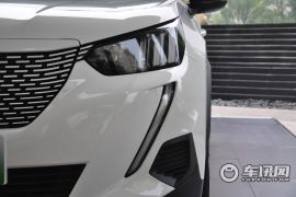 东风标致-标致e-2008- 3D臻尚版  ￥18.8